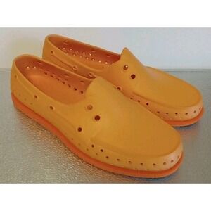 Native Unisex Papaya Orange Rubber Lightweight Deck Casual Shoes‎ Size 10 Men 8